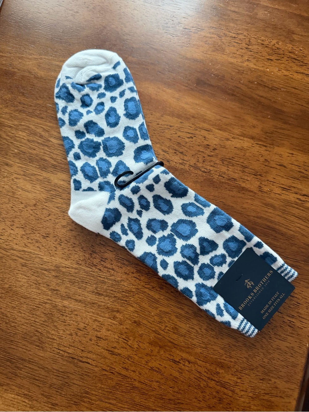 Brooks Brothers Blue Leopard Print Crew Socks one size NWT